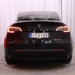 Tesla - Model Y - Long Range AWD / Koukku / 2x renkaat ja vanteet / AMD Ryzen / Lasikatto / Premium Audio / - Maastoauto