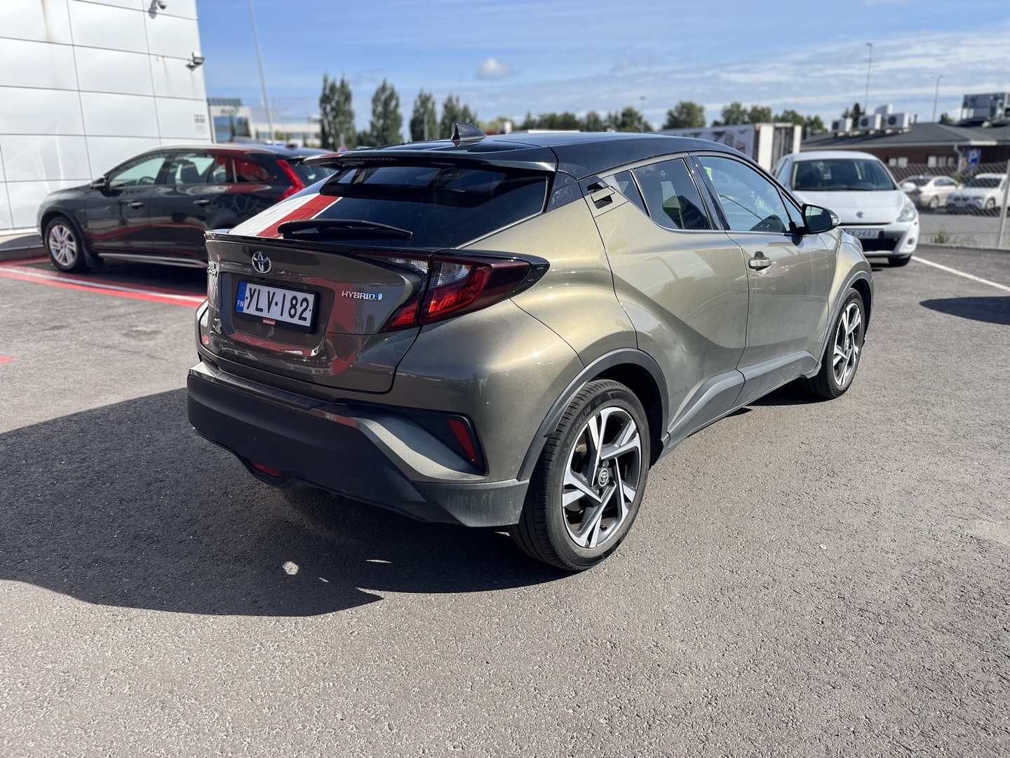 Toyota - C-HR - 1,8 Hybrid Intense Edition - Maastoauto