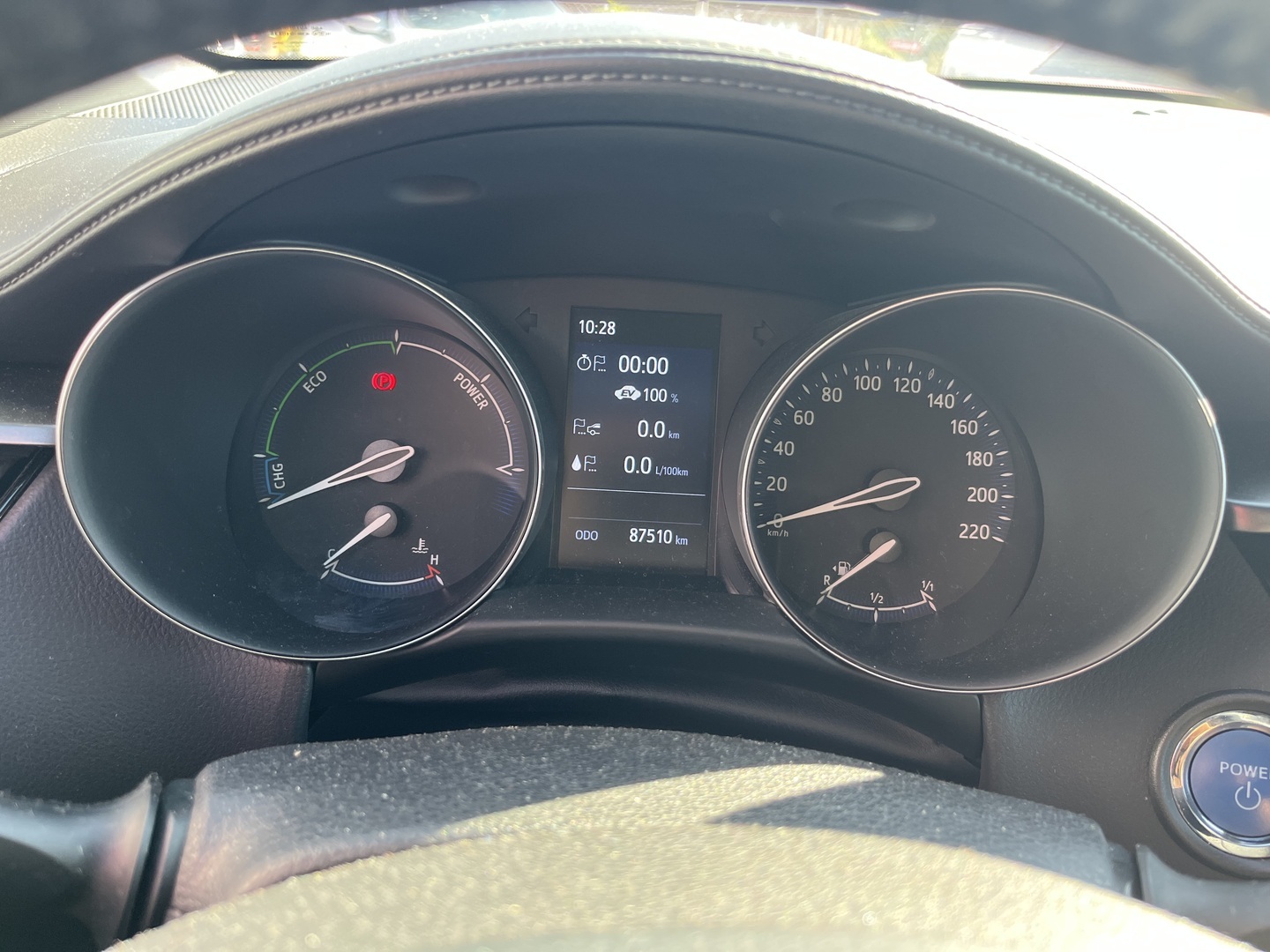 Toyota - C-HR - 1,8 Hybrid Intense Edition - Maastoauto