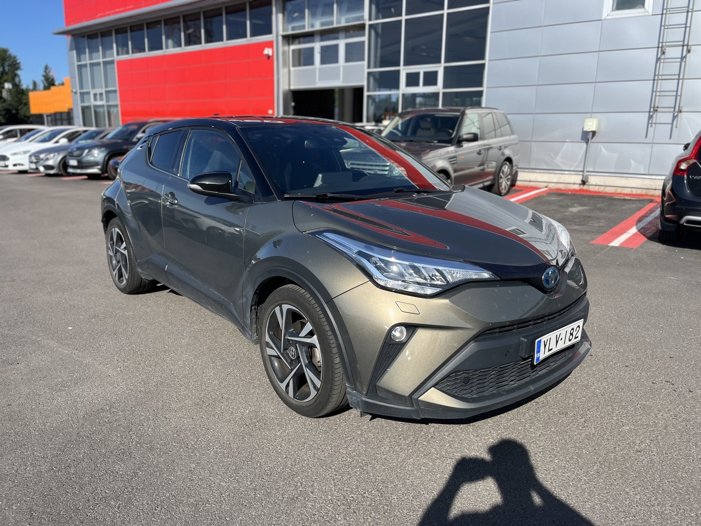 Toyota - C-HR - 1,8 Hybrid Intense Edition - Maastoauto