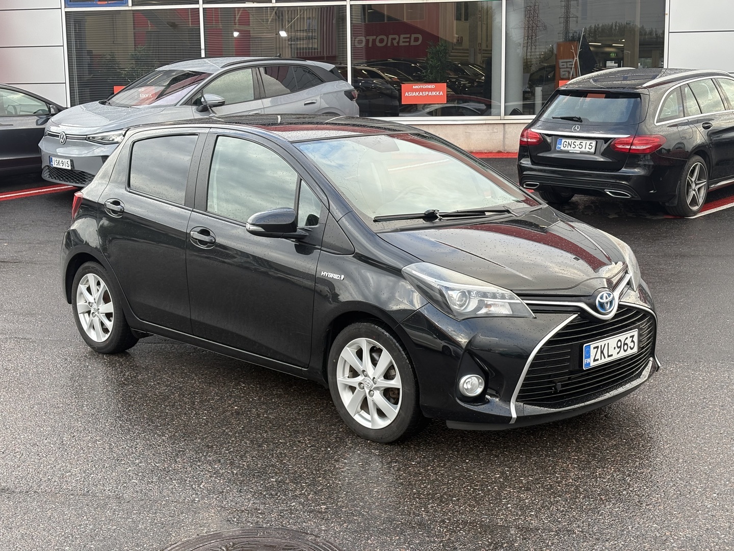 Toyota - Yaris - 1,5 Hybrid Style 5ov // Kamera / Lohko / Vakkari / Juuri saapunut! // - Viistoperä