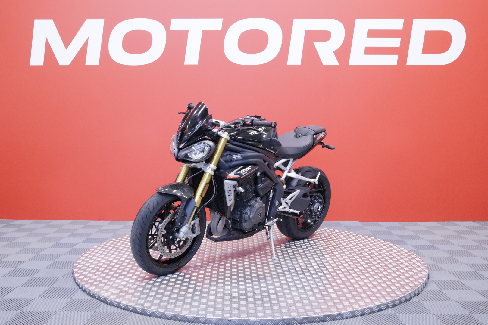 Triumph - SPEED TRIPLE - 1200 RS // Suomi-pyörä / Pro Race / Ajomodet / Shifter // - Moottoripyörä
