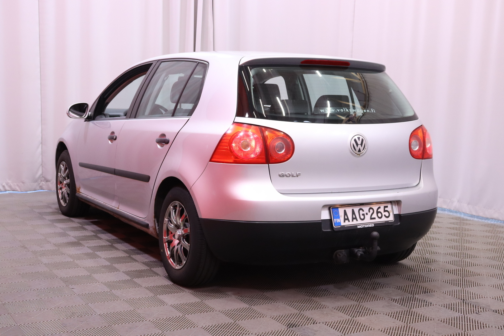 Volkswagen - Golf - 4D GOLF HATCHBACK 1.6FSI ** MYYDÄÄN HUUTOKAUPAT.COM ! ** - Viistoperä