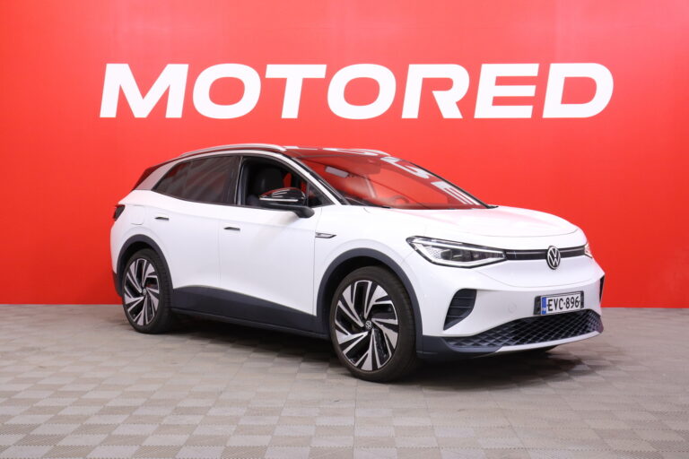Volkswagen - ID.4 - Pro Performance 1ST Max 150 kW, akku 77 kWh // Matrix / Hieronta / HUD / 360° / Panorama / Koukku // - Maastoauto