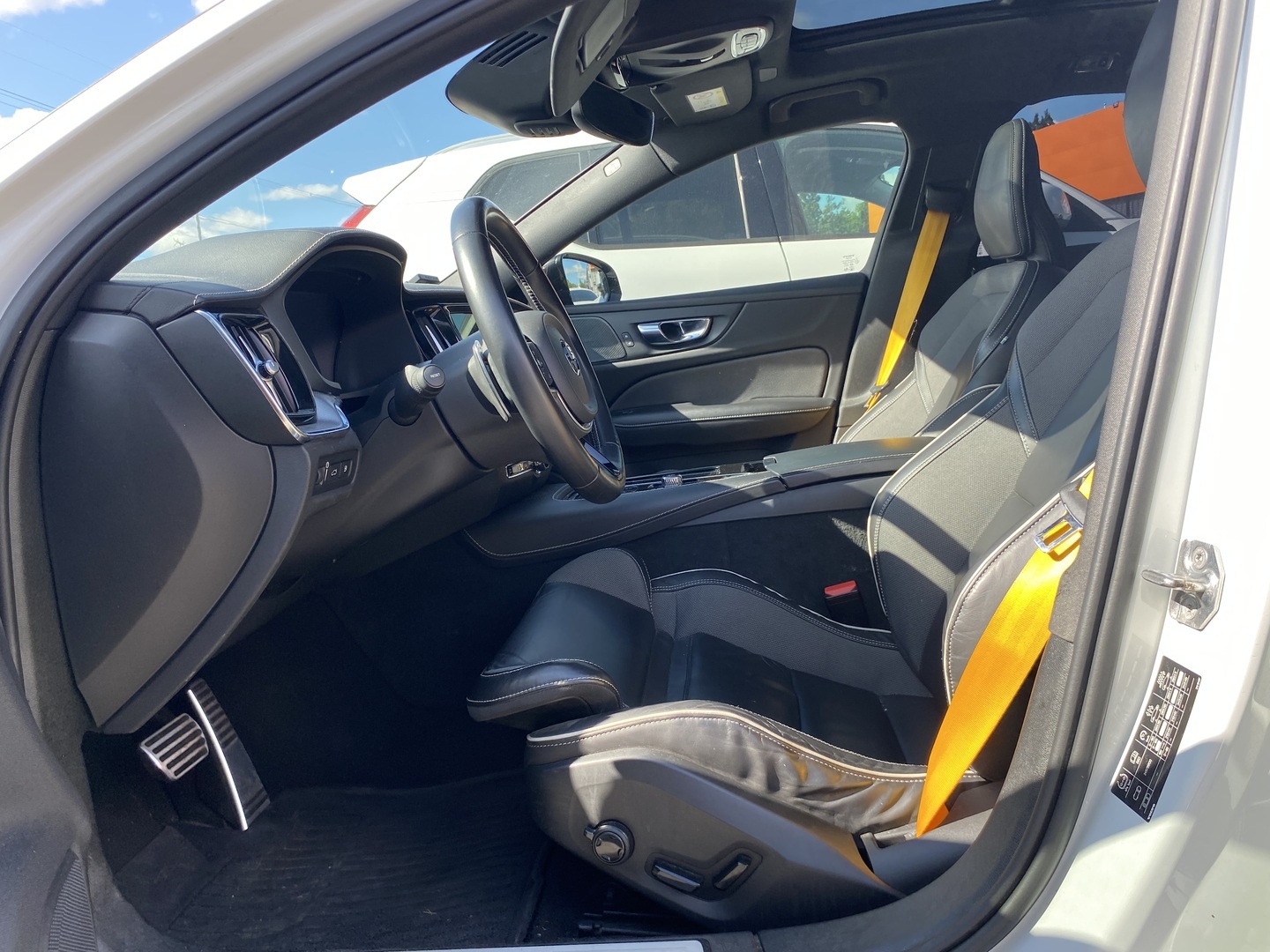 Volvo - S60 - T8 TwE AWD Business Polestar Engineered aut - Sedan