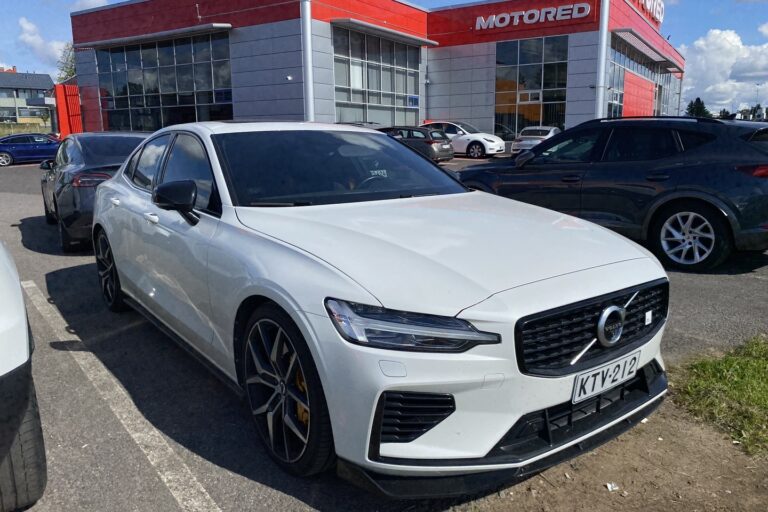 Volvo - S60 - T8 TwE AWD Business Polestar Engineered aut - Sedan