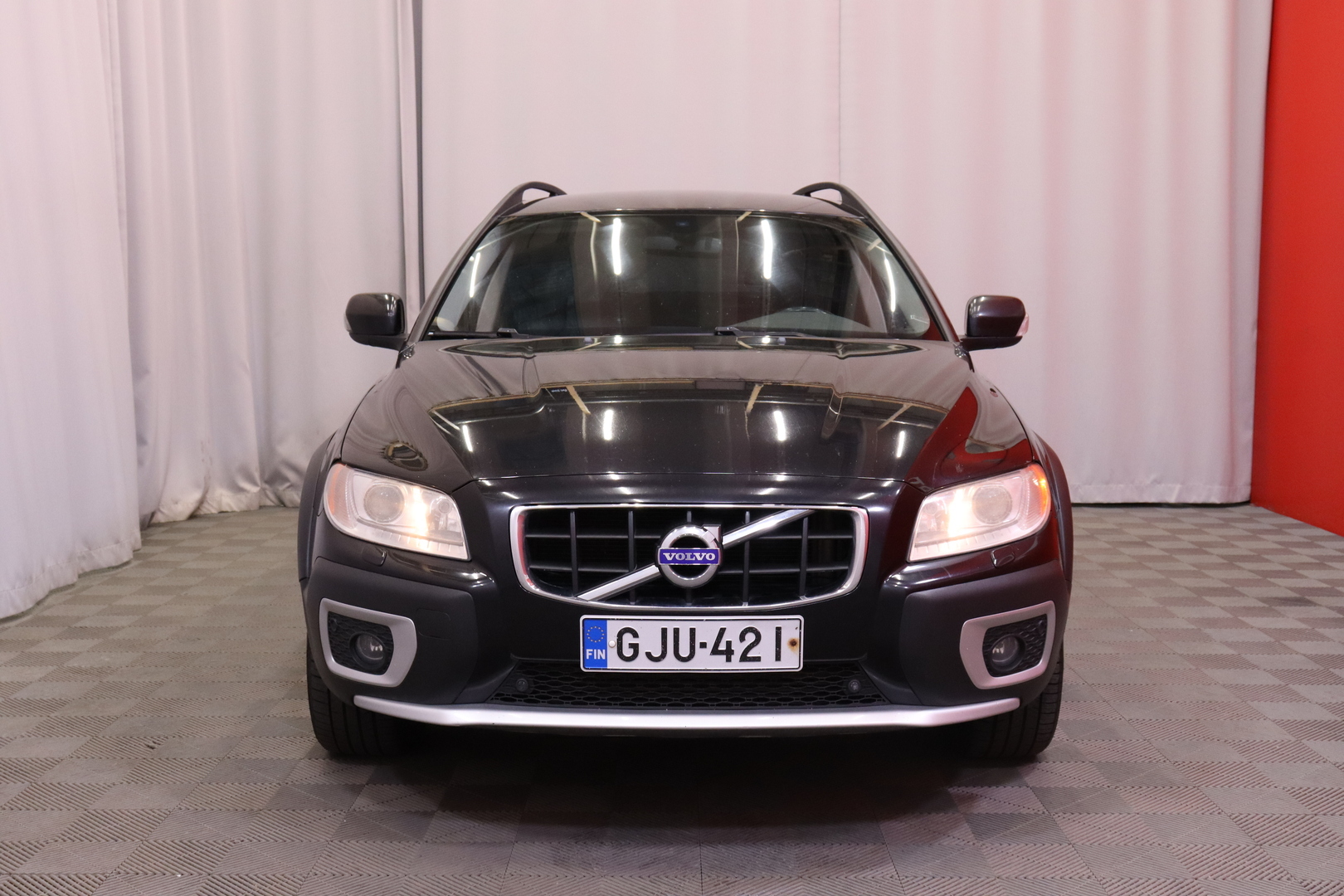 Volvo - XC70 - D3 AWD Summum aut - Farmari