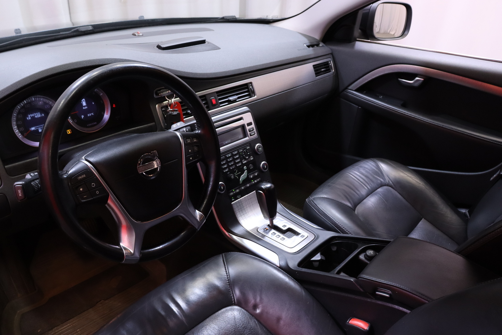 Volvo - XC70 - D3 AWD Summum aut - Farmari