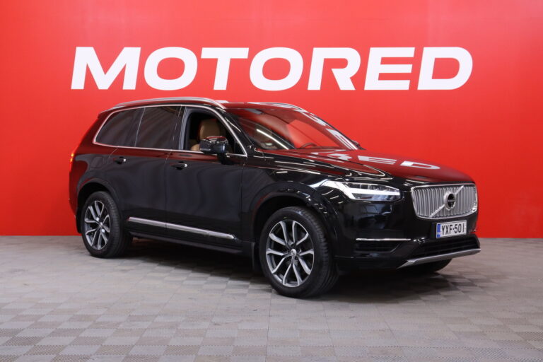 Volvo - XC90 - T8 Inscription aut 7P // LED / Adapt.vakkari / B&W / Panoraama / HUD / 360° / Webasto / VOC / Vetokoukku / Ilmajousitus - Maastoauto