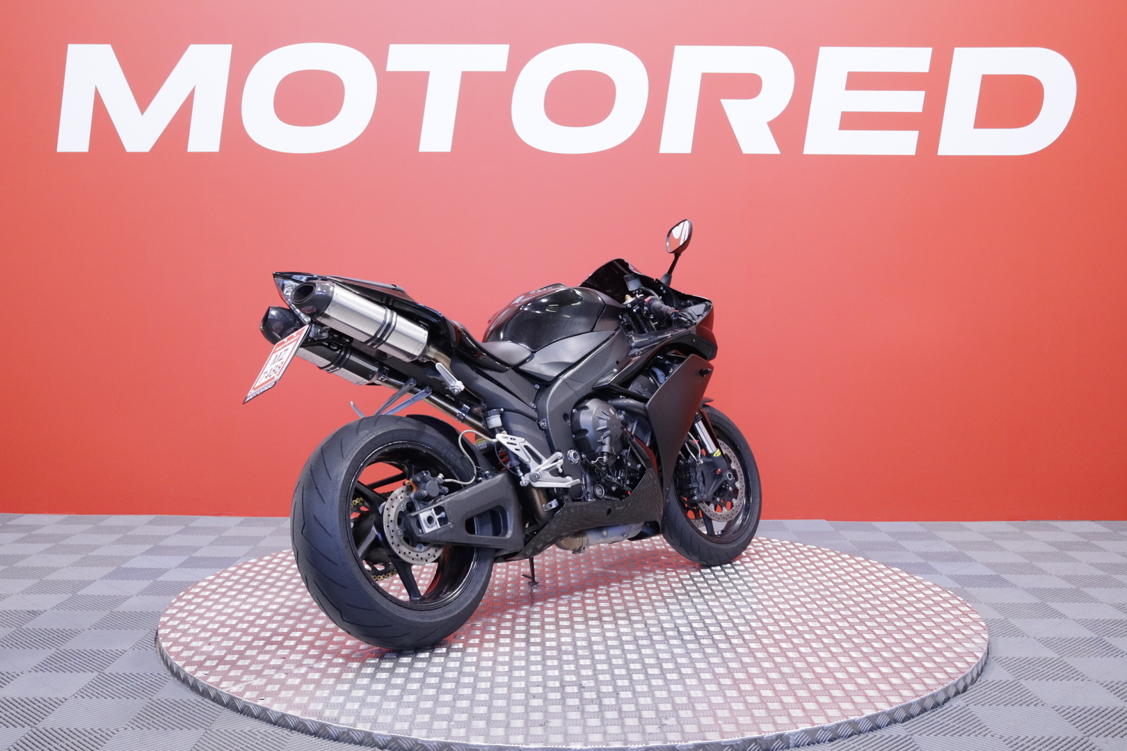 Yamaha - YZF-R1 - // Huoltokirja / Hieno koko musta! // - Moottoripyörä