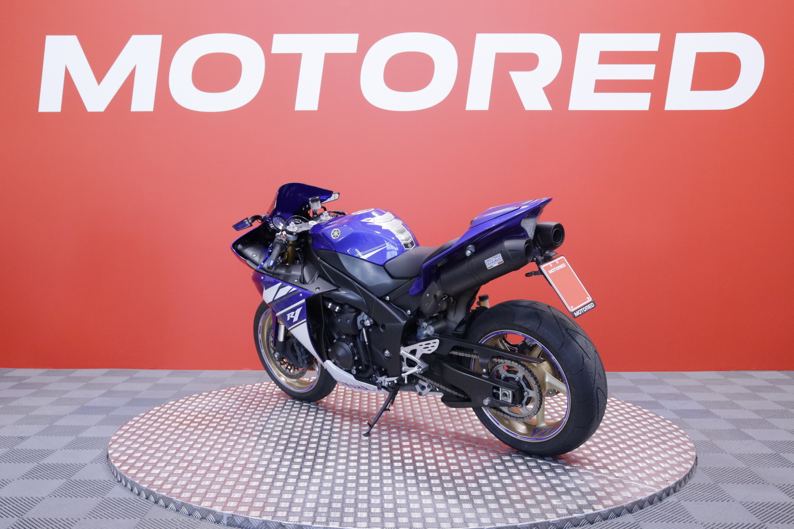 Yamaha - YZF-R1 - // LeoVince putkisto! / Shifter / Huoltokirja // - Moottoripyörä
