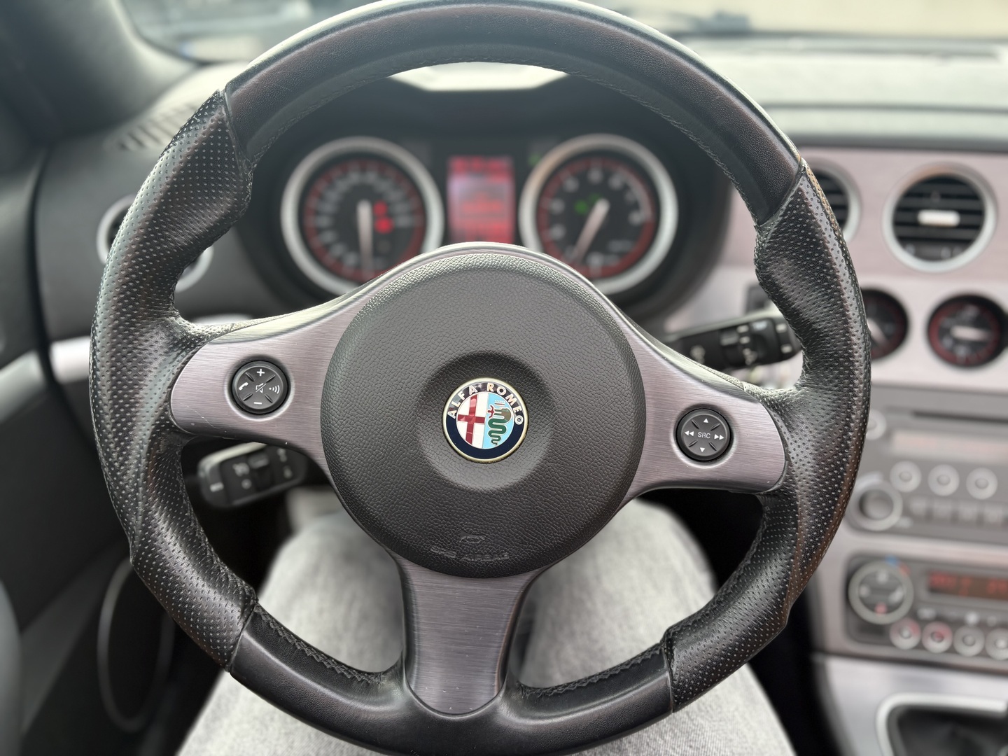 Alfa Romeo - Spider - 1750 TBi 200hv Bensiini // Suomi-auto / Tutkat / Huoltokirja / Juuri saapunut ! // - Avoauto