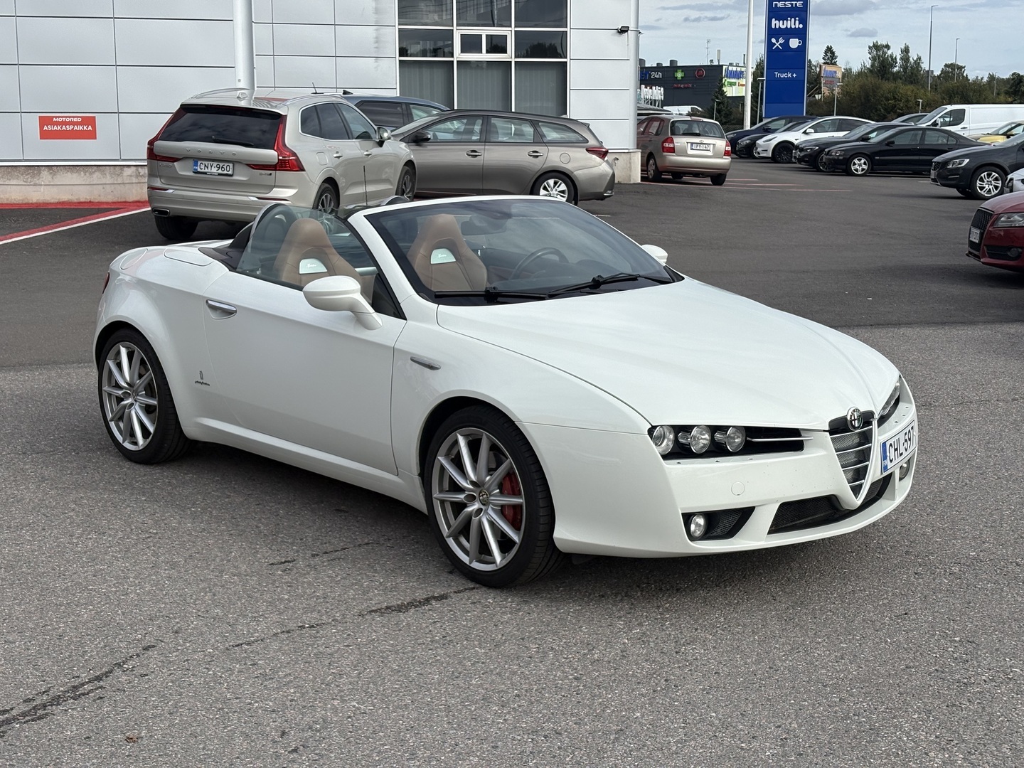 Alfa Romeo - Spider - 1750 TBi 200hv Bensiini // Suomi-auto / Tutkat / Huoltokirja / Juuri saapunut ! // - Avoauto