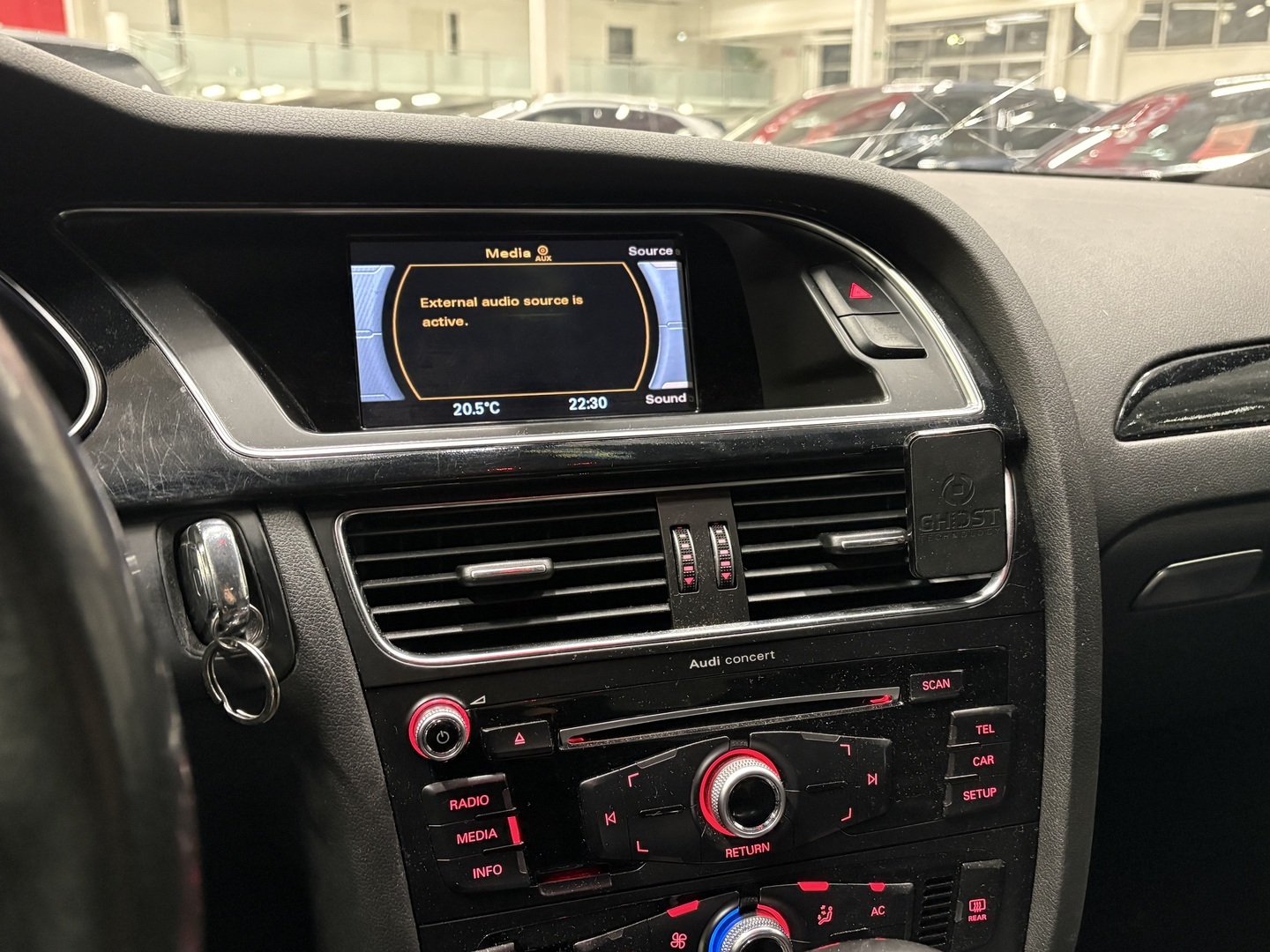 Audi - A4 - Avant Business 1,8 TFSI 125 kW multitronic - Farmari