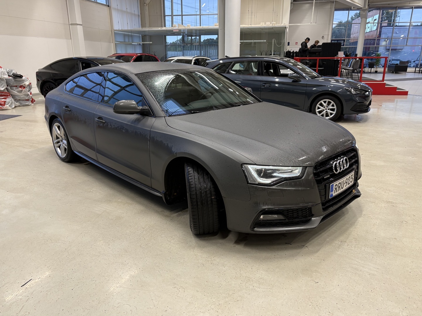 Audi - A5 - Sportback Business 2,0 TFSI 165 kW quattro S tronic-autom. - Viistoperä