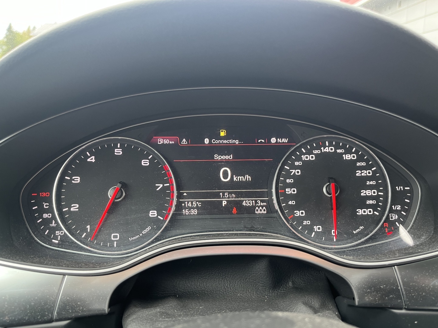Audi - A6 - Sedan Business 3,0 V6 TFSI 220 kW quattro S tronic Start-Stop - Sedan