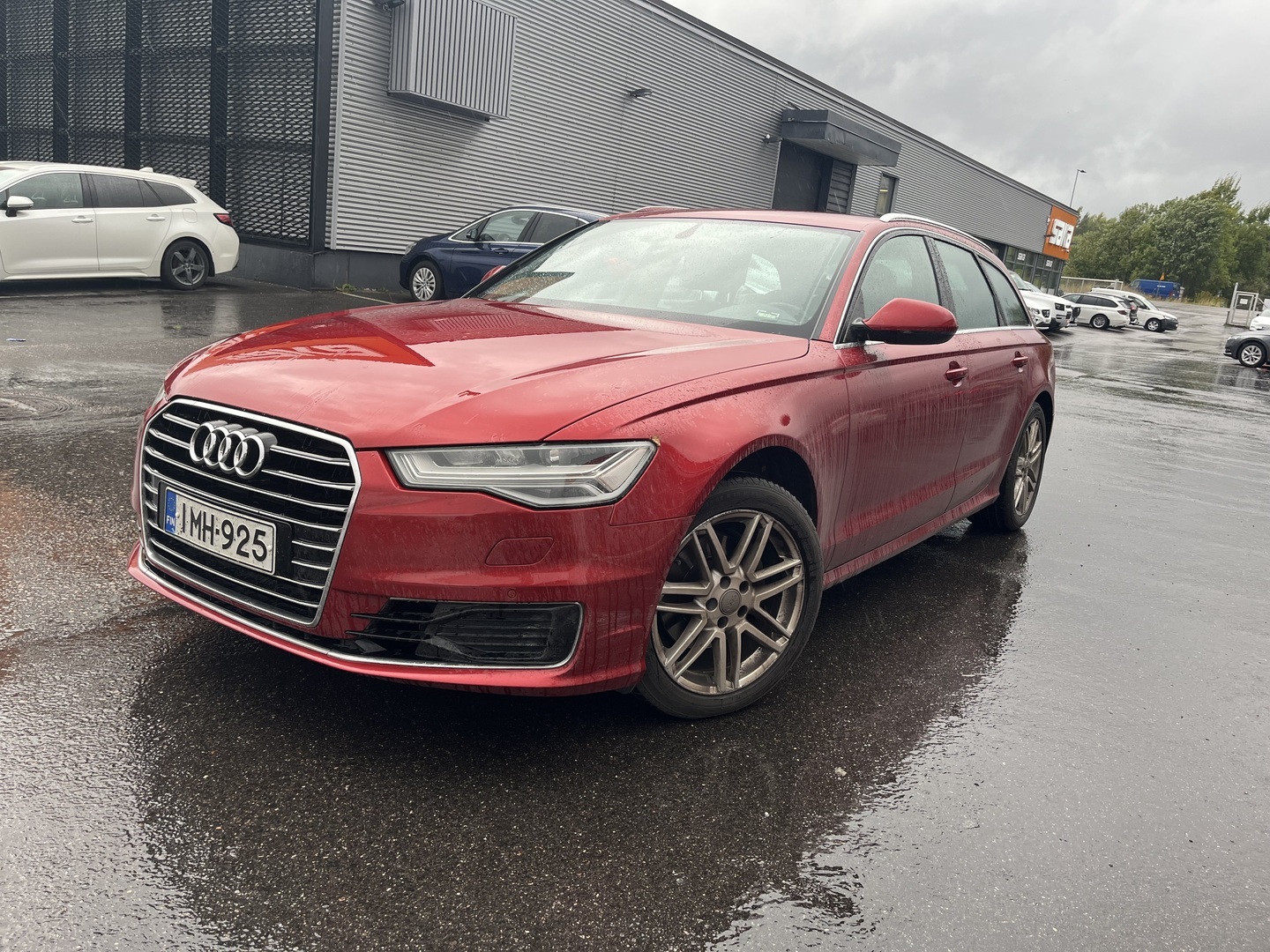 Audi - A6 - Avant Business Sport 2,0 TDI 140 kW ultra S tronic - Farmari