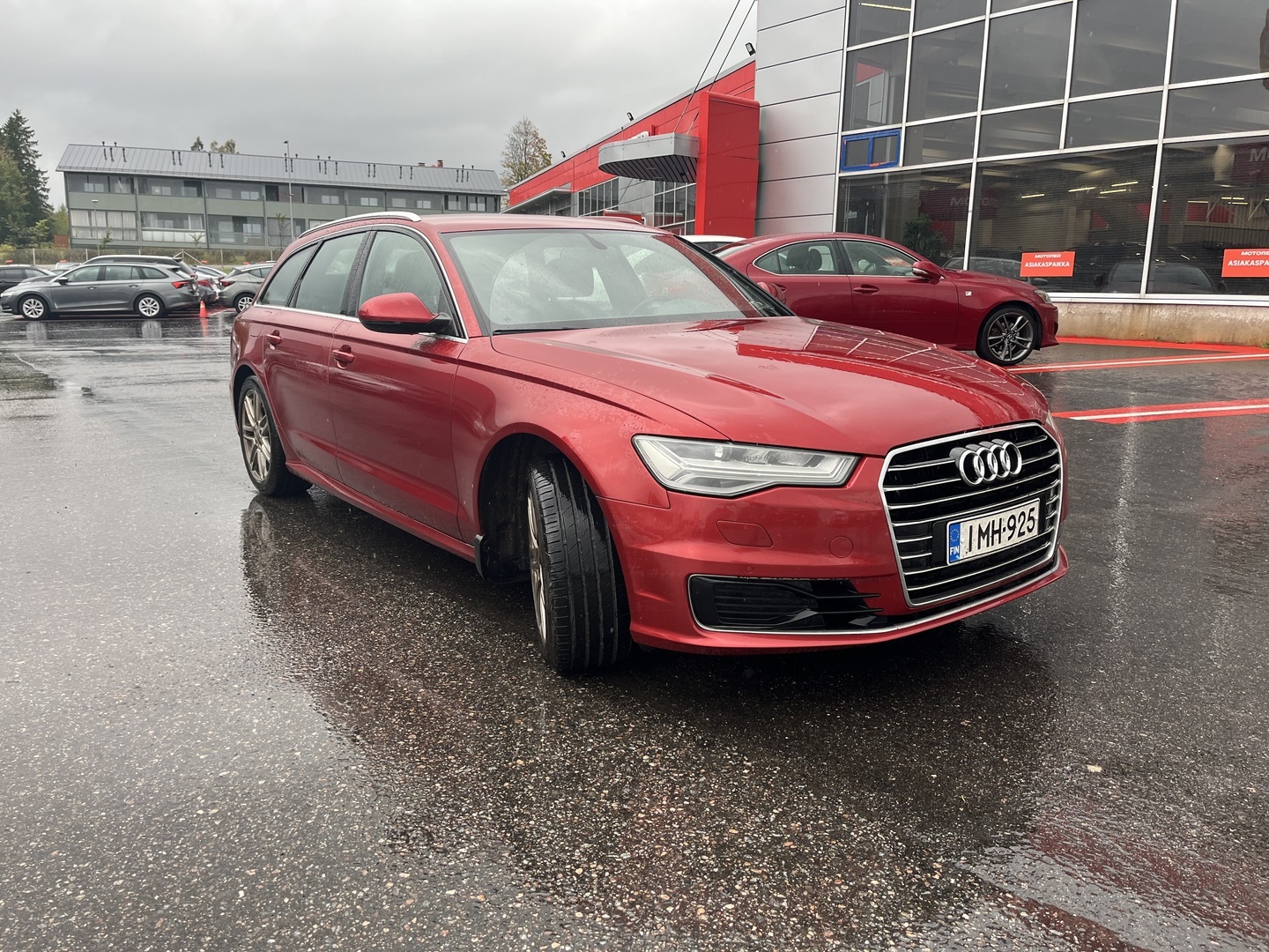 Audi - A6 - Avant Business Sport 2,0 TDI 140 kW ultra S tronic - Farmari