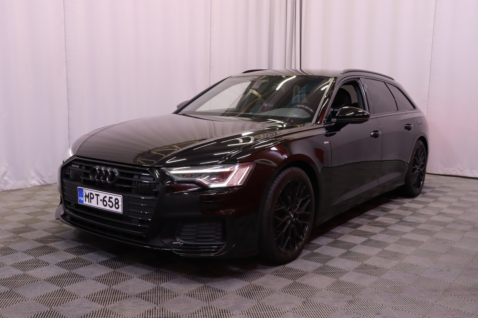 Audi A6 2020, photo 6/39