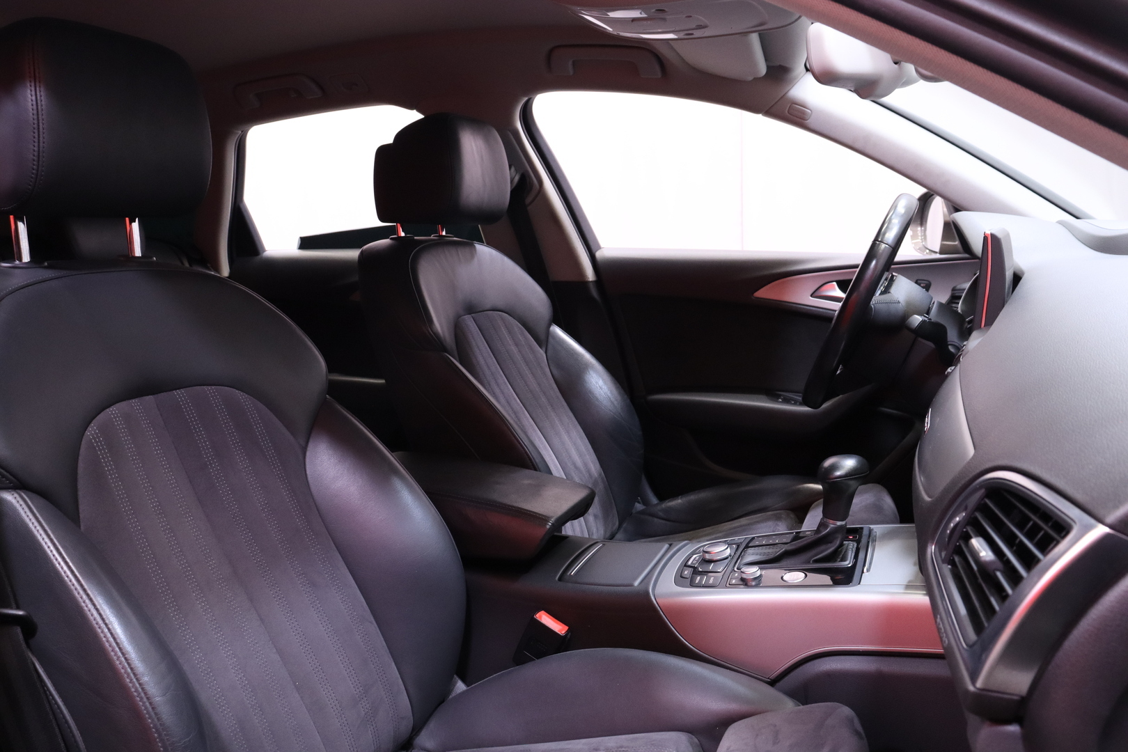Audi - A6 - Avant Business 3,0 V6 TDI 150 kW quattro S tronic Start-Stop - Farmari