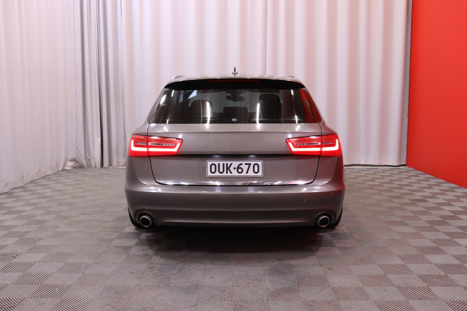 Audi - A6 - Avant Business 3,0 V6 TDI 150 kW quattro S tronic Start-Stop - Farmari