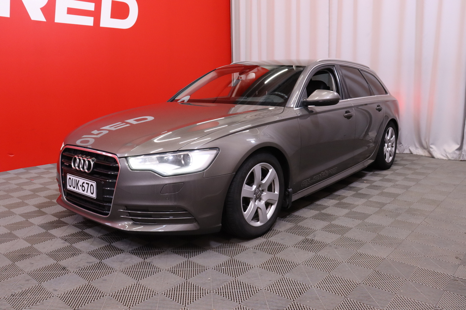 Audi - A6 - Avant Business 3,0 V6 TDI 150 kW quattro S tronic Start-Stop - Farmari