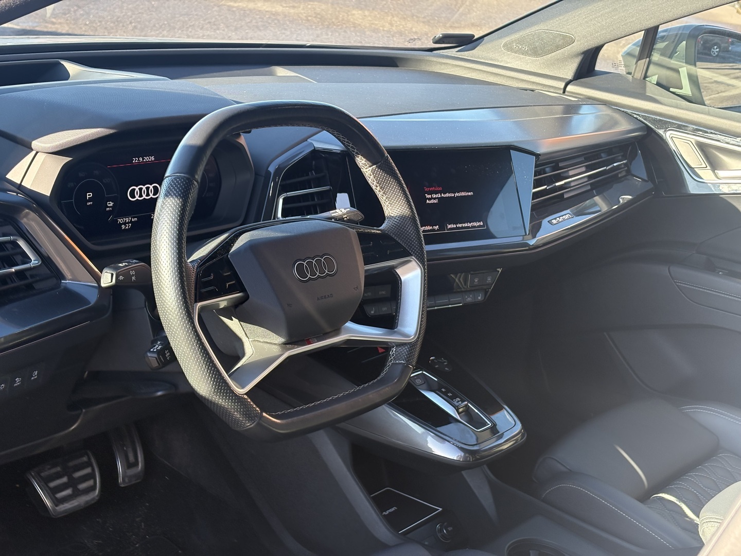 Audi - Q4 e-tron - 50 e-tron quattro - Maastoauto