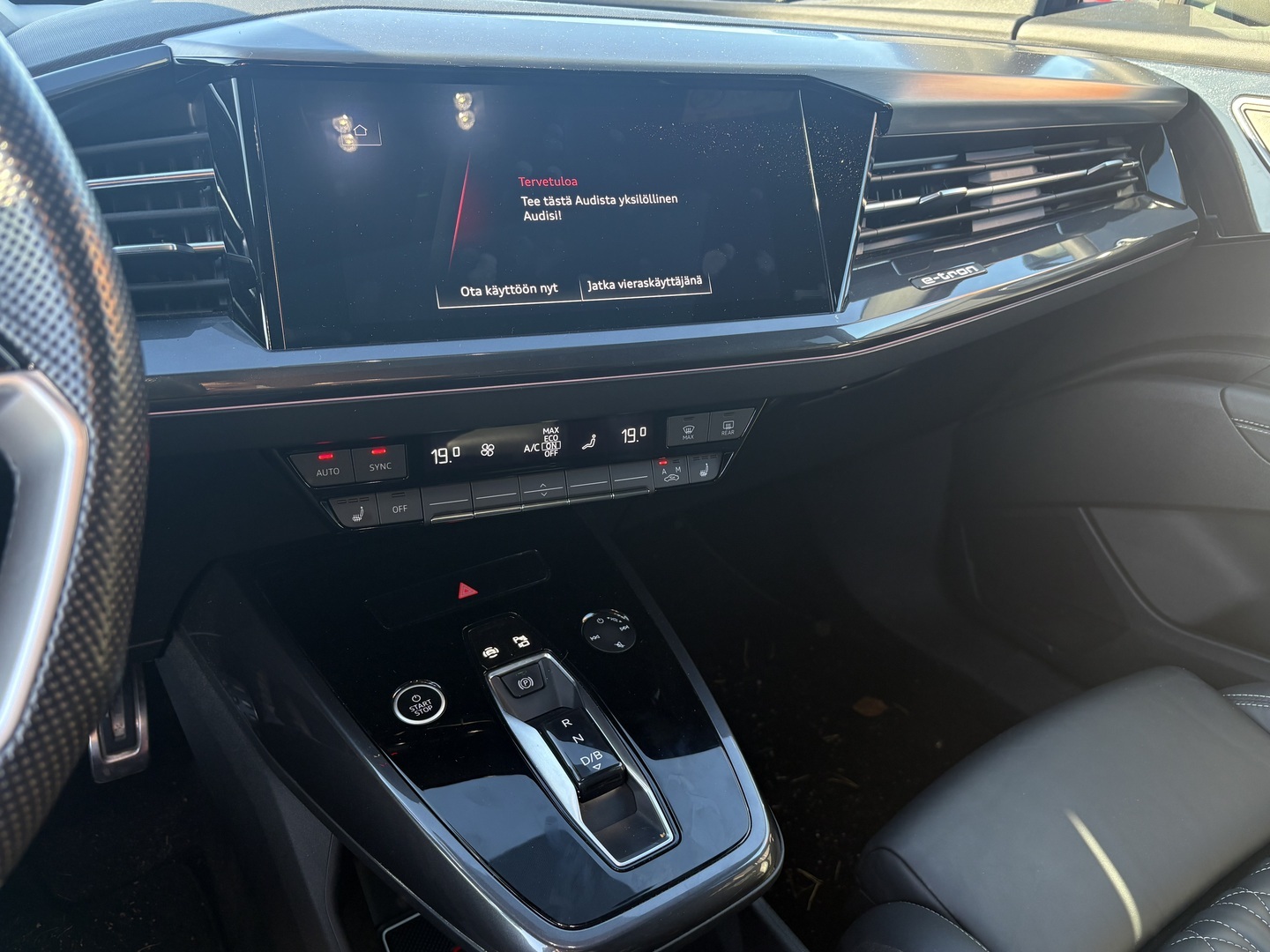 Audi - Q4 e-tron - 50 e-tron quattro - Maastoauto