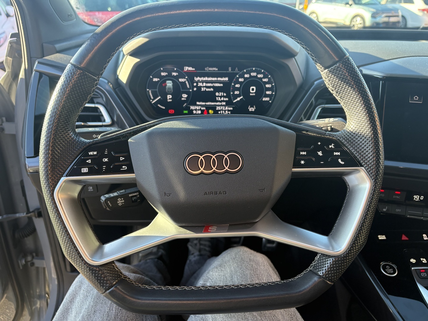 Audi - Q4 e-tron - 50 e-tron quattro - Maastoauto