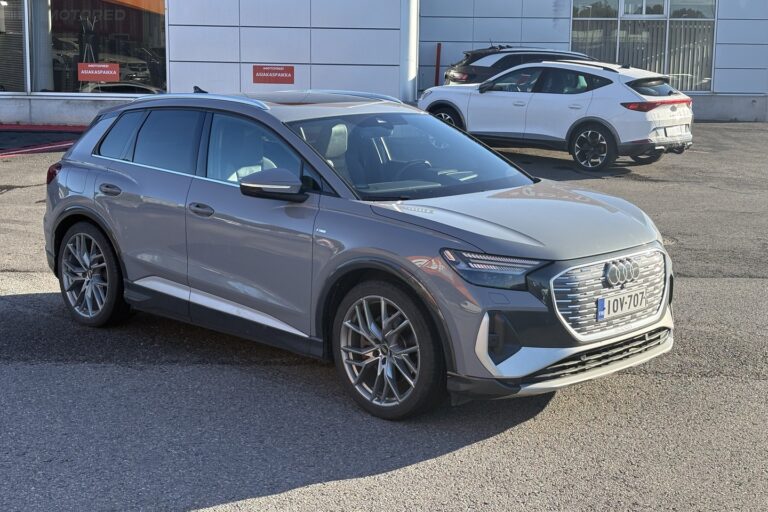 Audi - Q4 e-tron - 50 e-tron quattro - Maastoauto