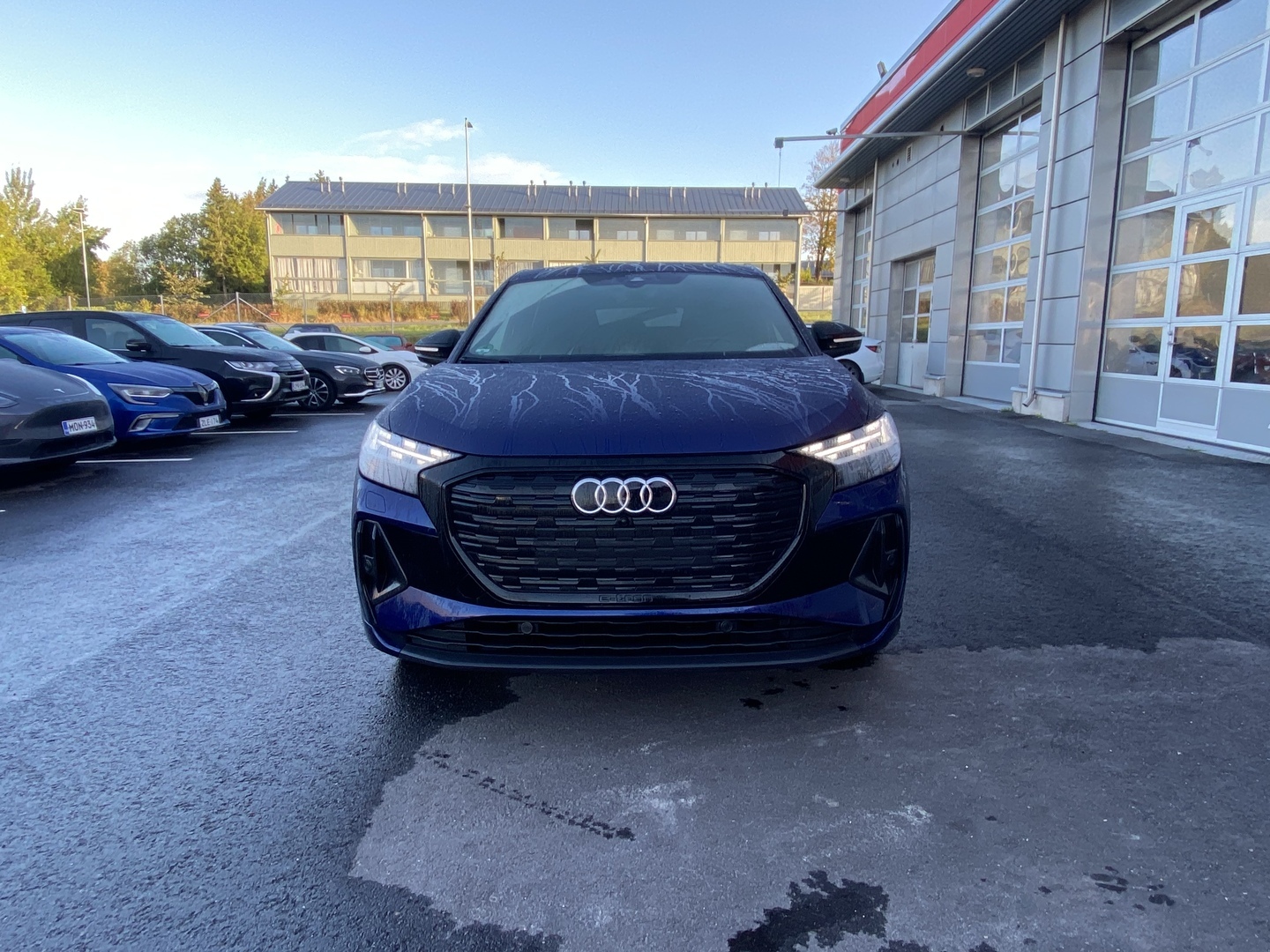 Audi - Q4 e-tron - Progress S line 50 e-tron quattro Sportback - Maastoauto