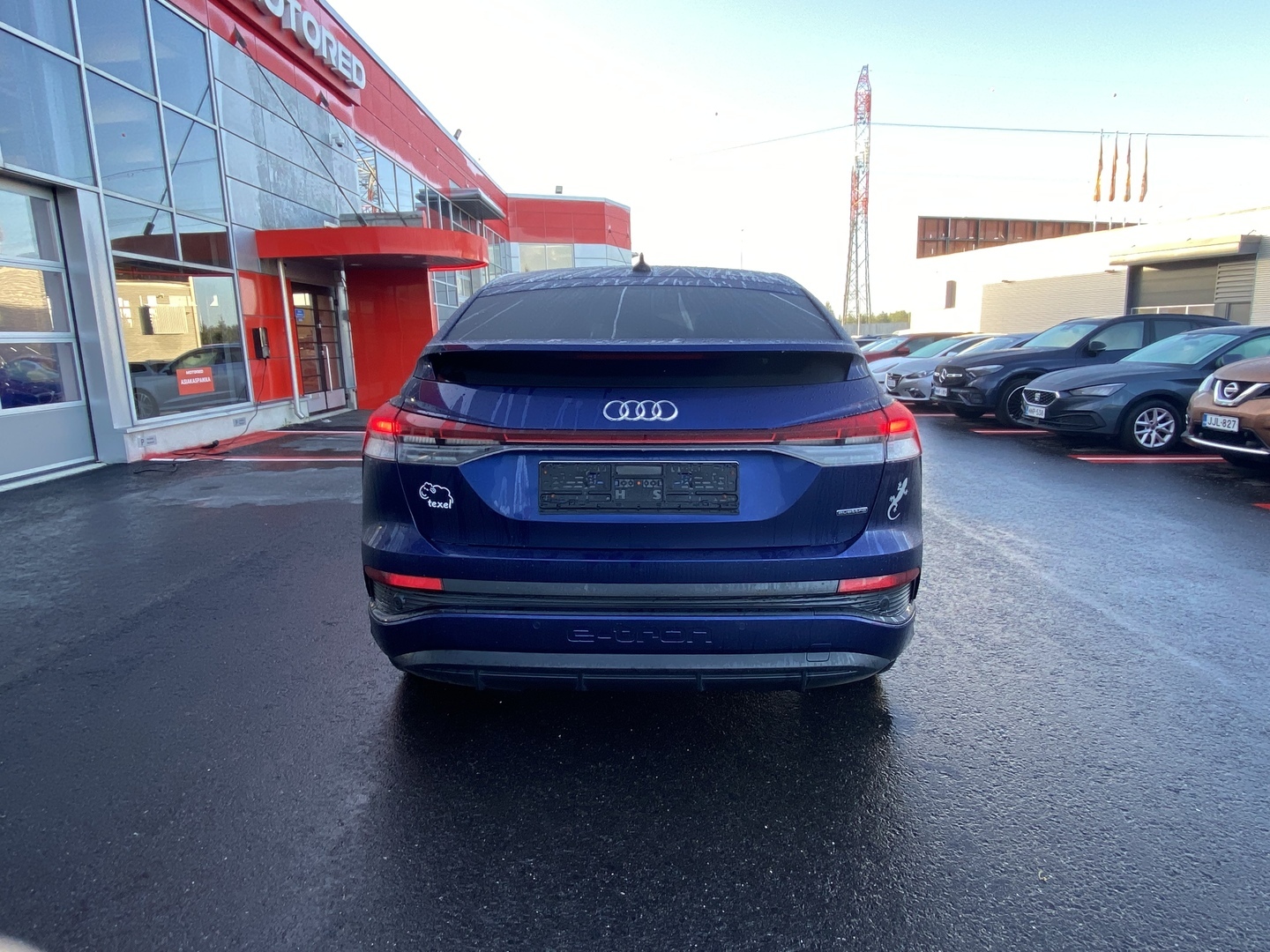 Audi - Q4 e-tron - Progress S line 50 e-tron quattro Sportback - Maastoauto
