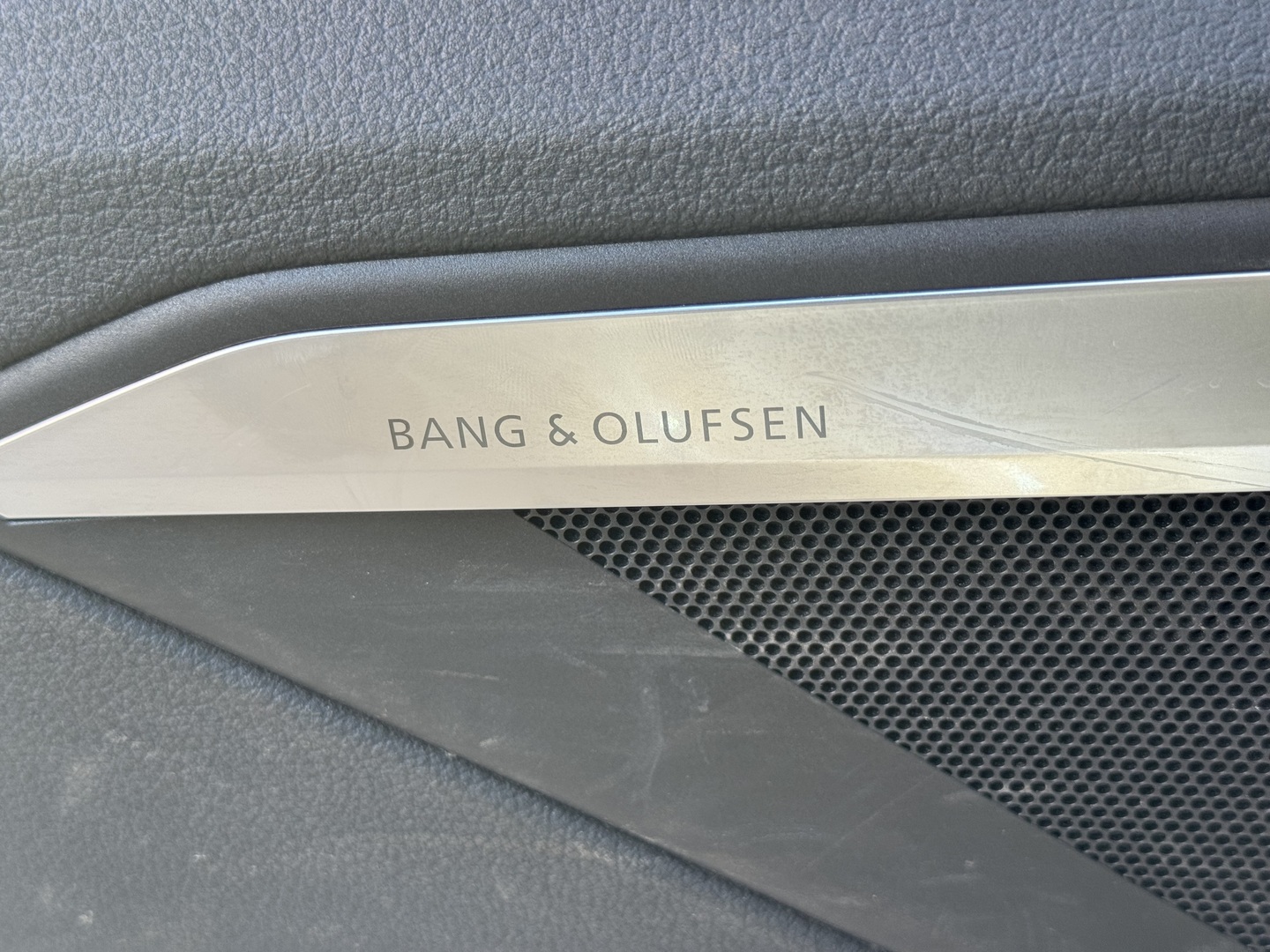 Audi - e-tron - Edition Advanced 50 quattro - Maastoauto