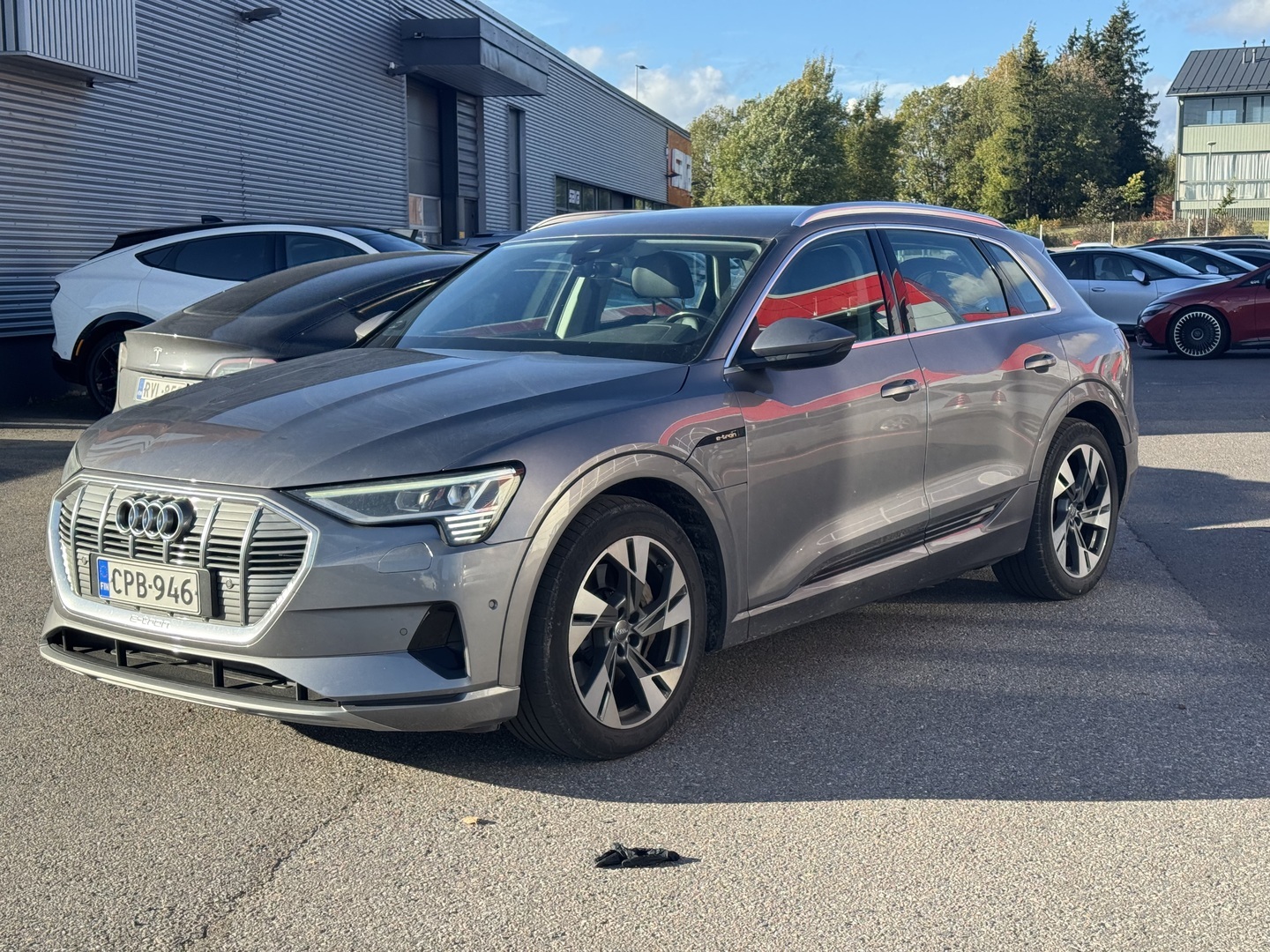 Audi - e-tron - Edition Advanced 50 quattro - Maastoauto