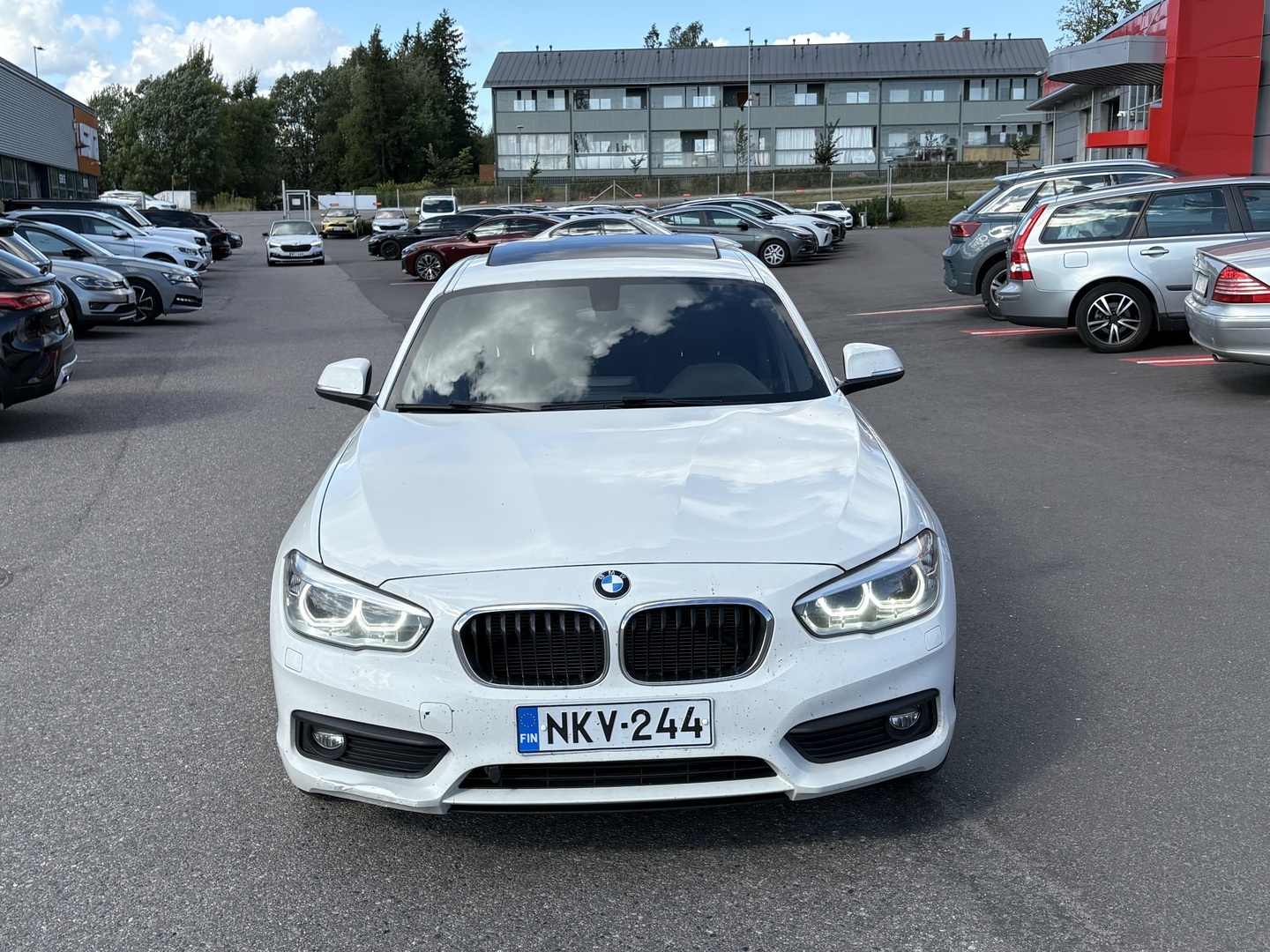 BMW - 116 - F20 Hatchback d A Business Automatic Edition - Viistoperä
