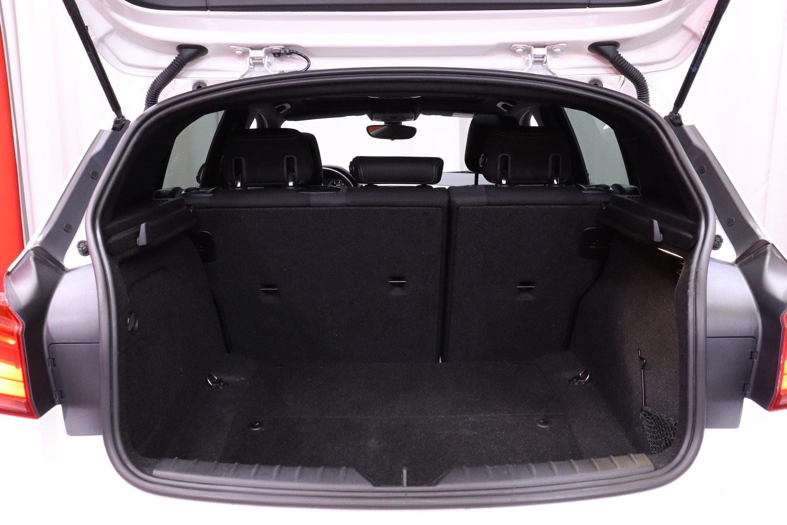 BMW - 116 - F20 Hatchback d A Business Automatic Edition - Viistoperä