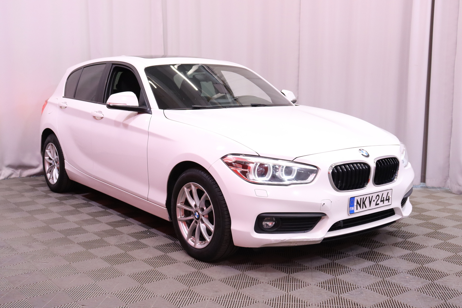 BMW - 116 - F20 Hatchback d A Business Automatic Edition - Viistoperä