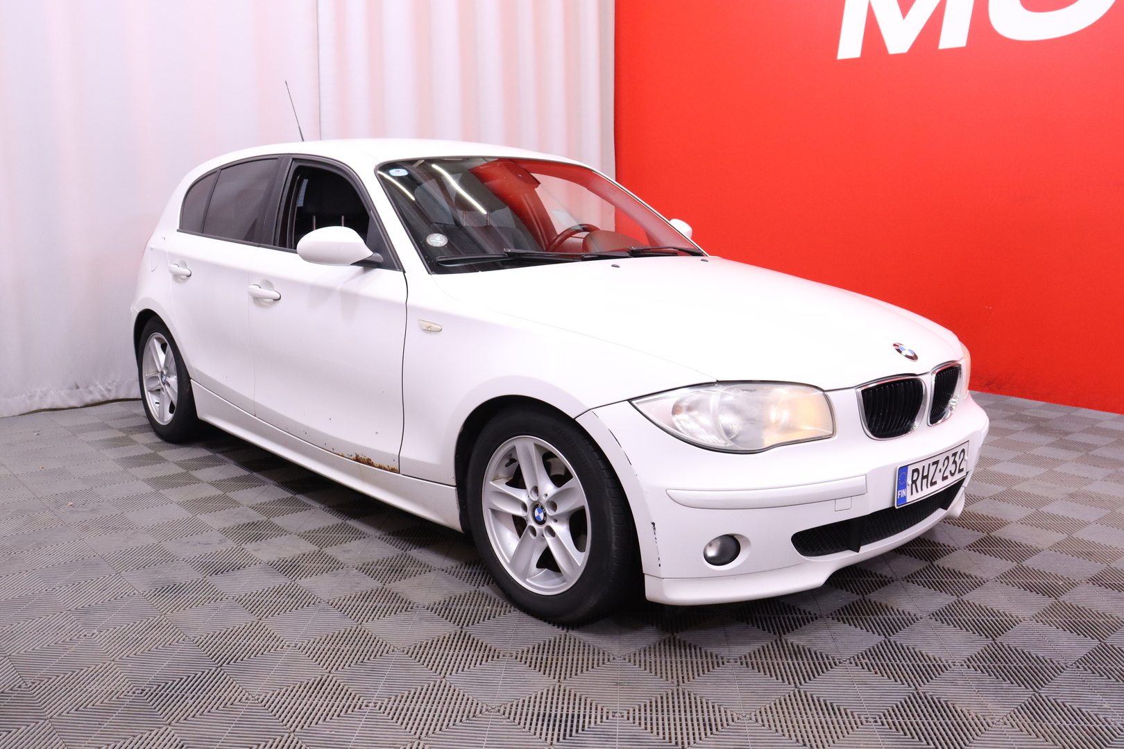 BMW - 120 - 4D 120D HATCHBACK-UG51/267 - Viistoperä