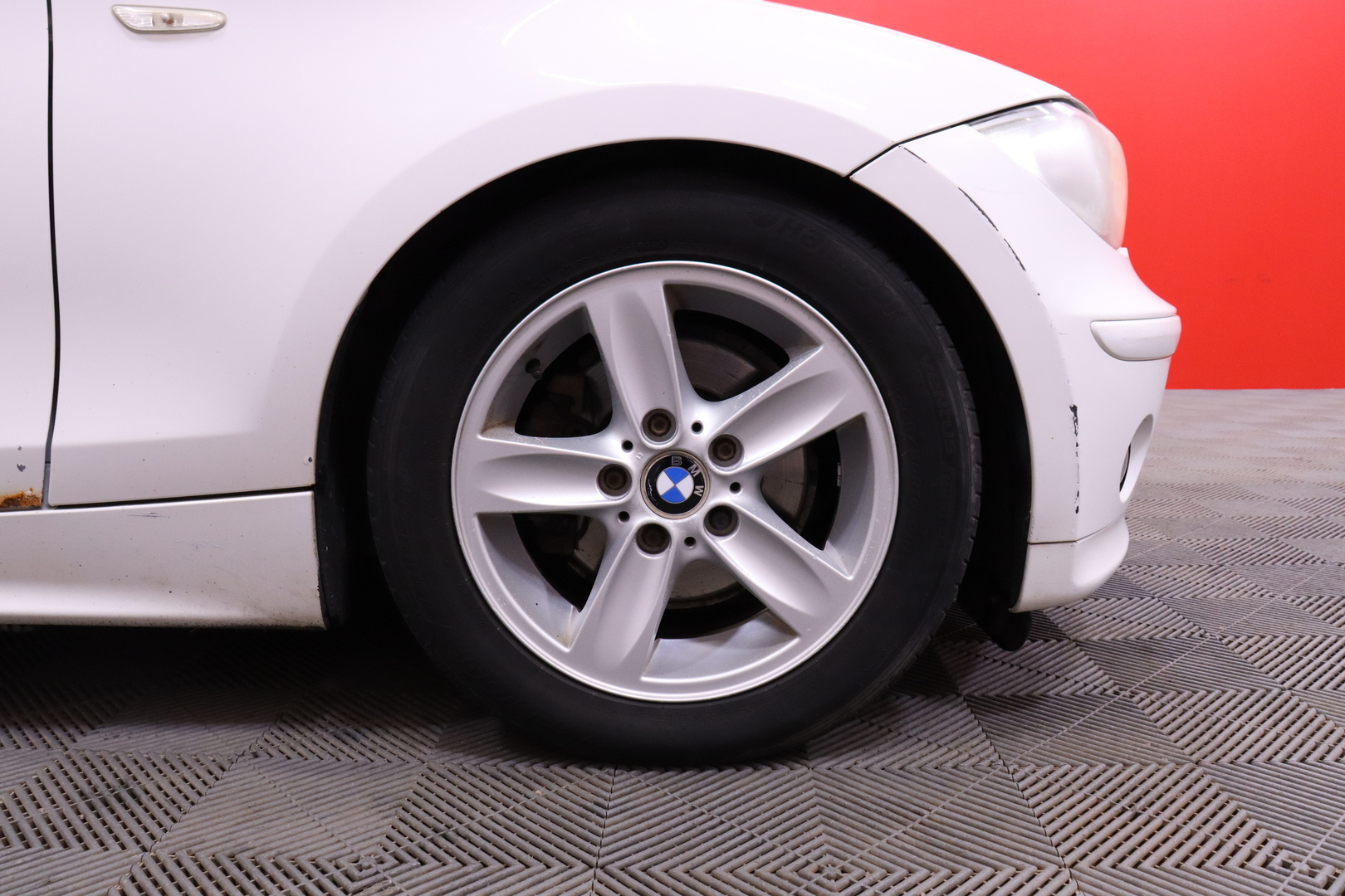 BMW - 120 - 4D 120D HATCHBACK-UG51/267 - Viistoperä