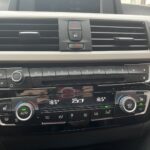 BMW - 318 - F30 Sedan 318i A Business Exclusive - Sedan