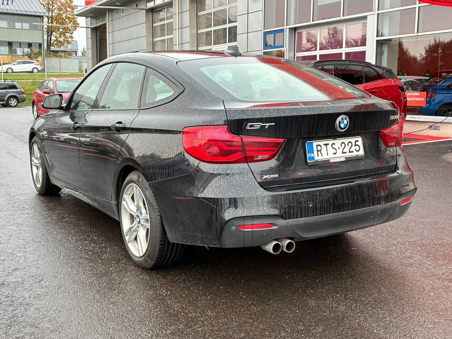 BMW - 320 Gran Turismo - F34 Gran Turismo 320i A xDrive Business Exclusive M Sport - Sedan