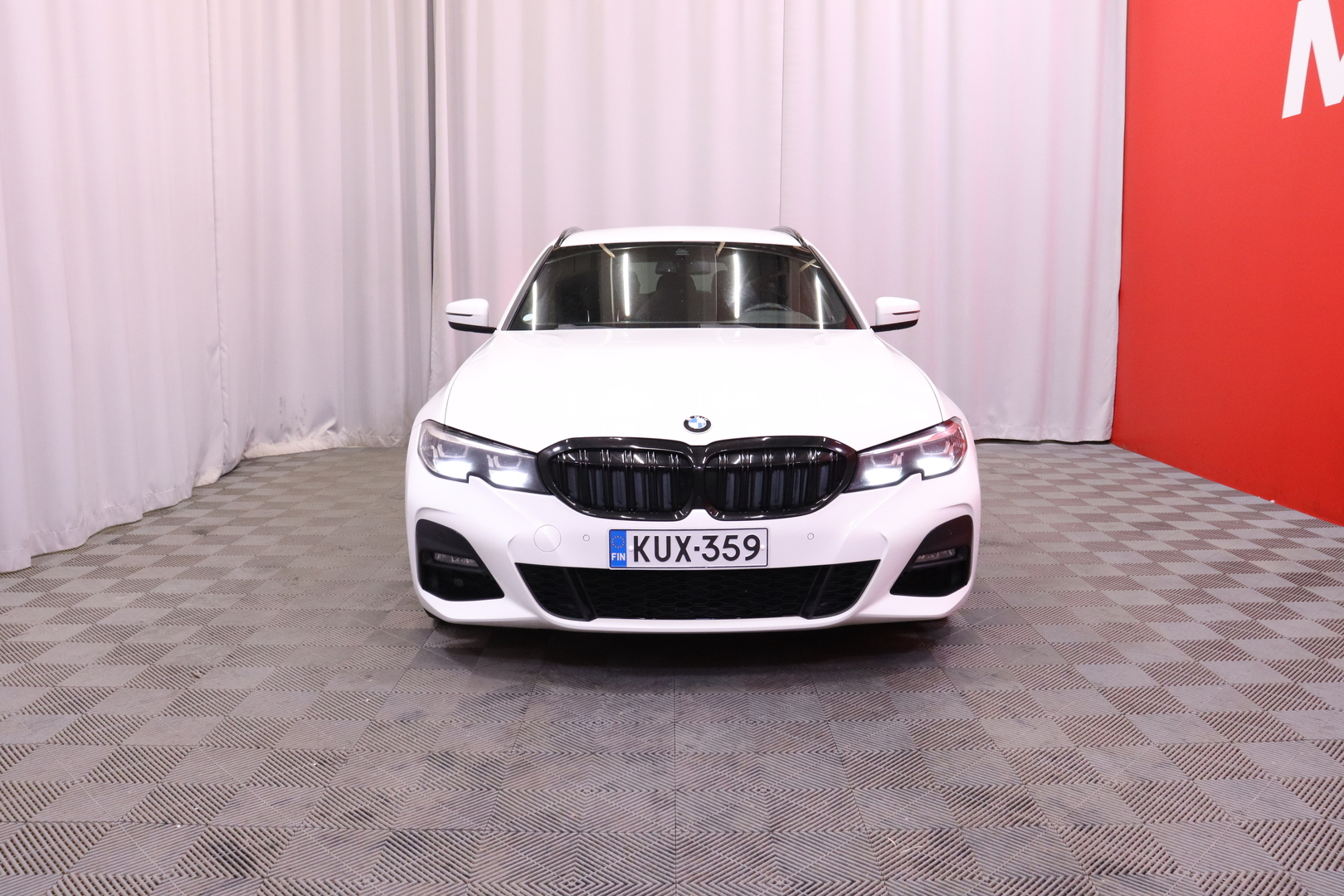 BMW - 320 - G21 Touring 320d A xDrive Business M Sport - Farmari