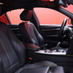 BMW - 330 - F30 Sedan 330e A Business M Sport // Myydään Huutokaupat.com - Sedan