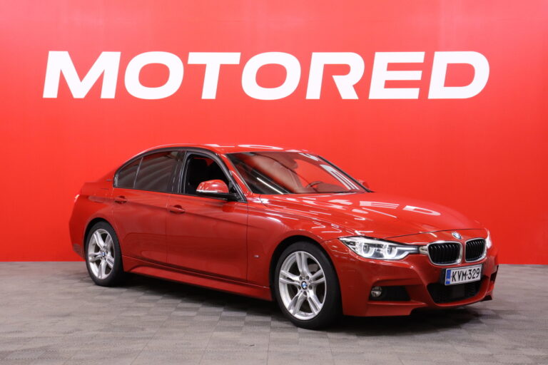 BMW - 330 - F30 Sedan 330e A Business Exclusive Edition M Sport - Sedan