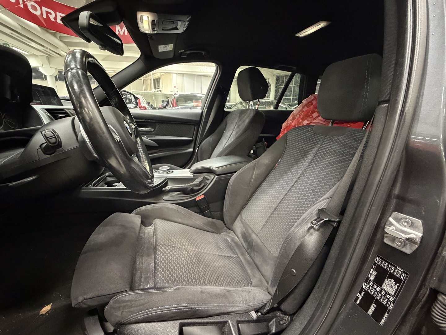 BMW - 330 - F31 Touring 330d TwinPower Turbo A M Sport - Farmari