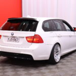 BMW - 330 - A E91 Touring - Farmari