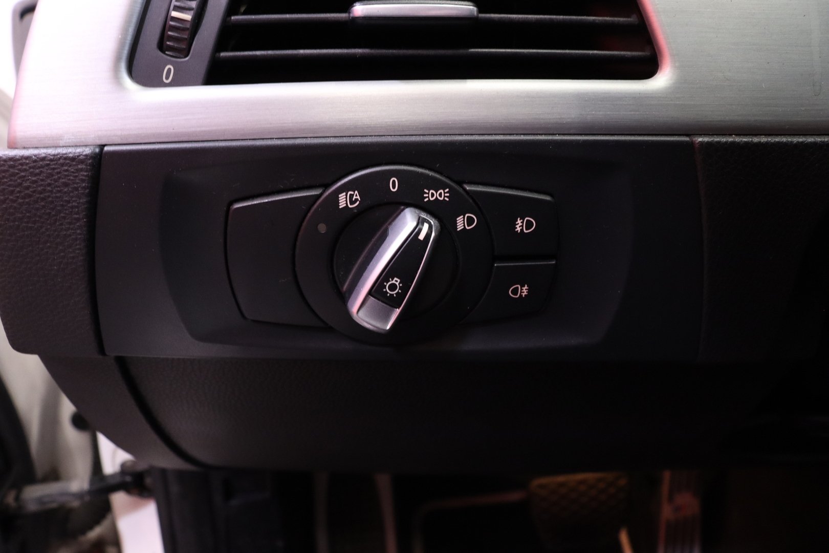BMW - 330 - A E91 Touring - Farmari