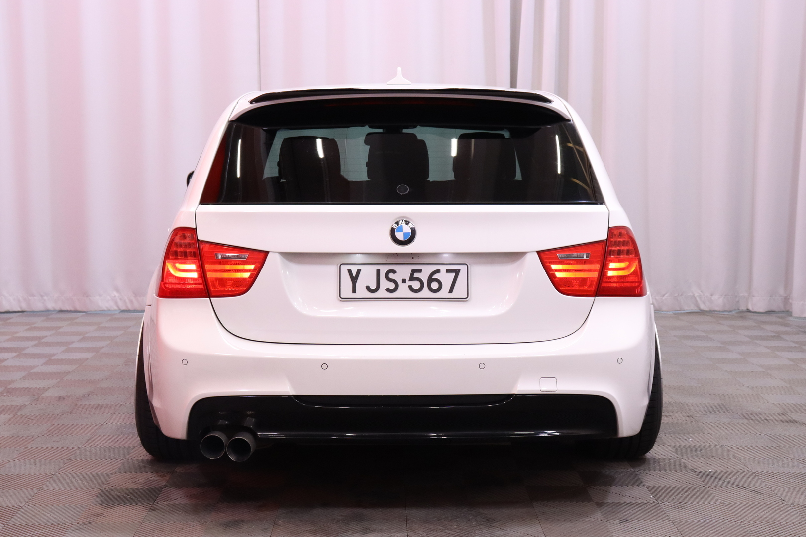 BMW - 330 - A E91 Touring - Farmari