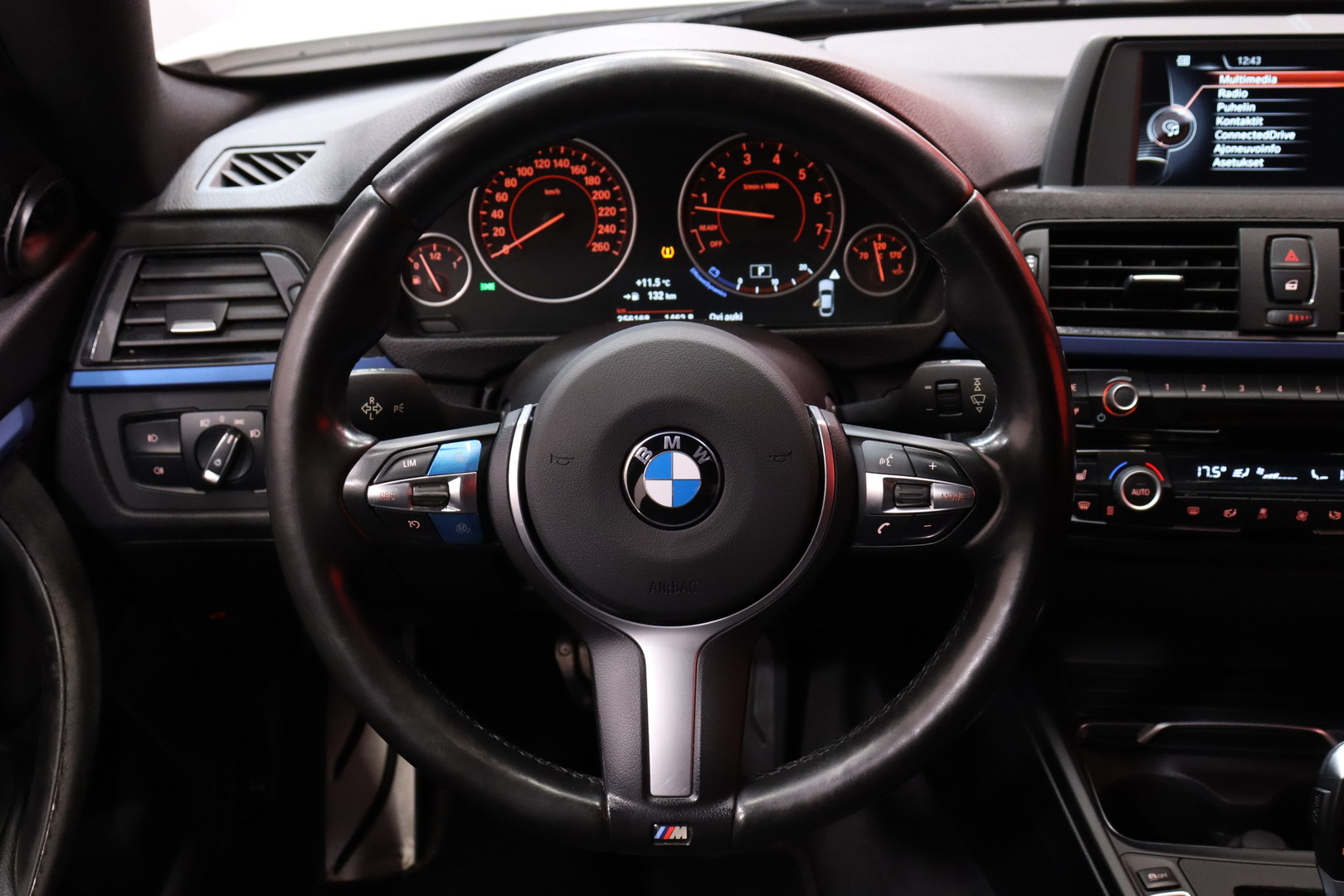 BMW - 430 - F36 Gran Coupe xDrive Business M Sport // Suomi-auto / BC Racing / Bi-Xenon / Lohko+sisäpistoke / Vakkari / Alcantara // - Sedan