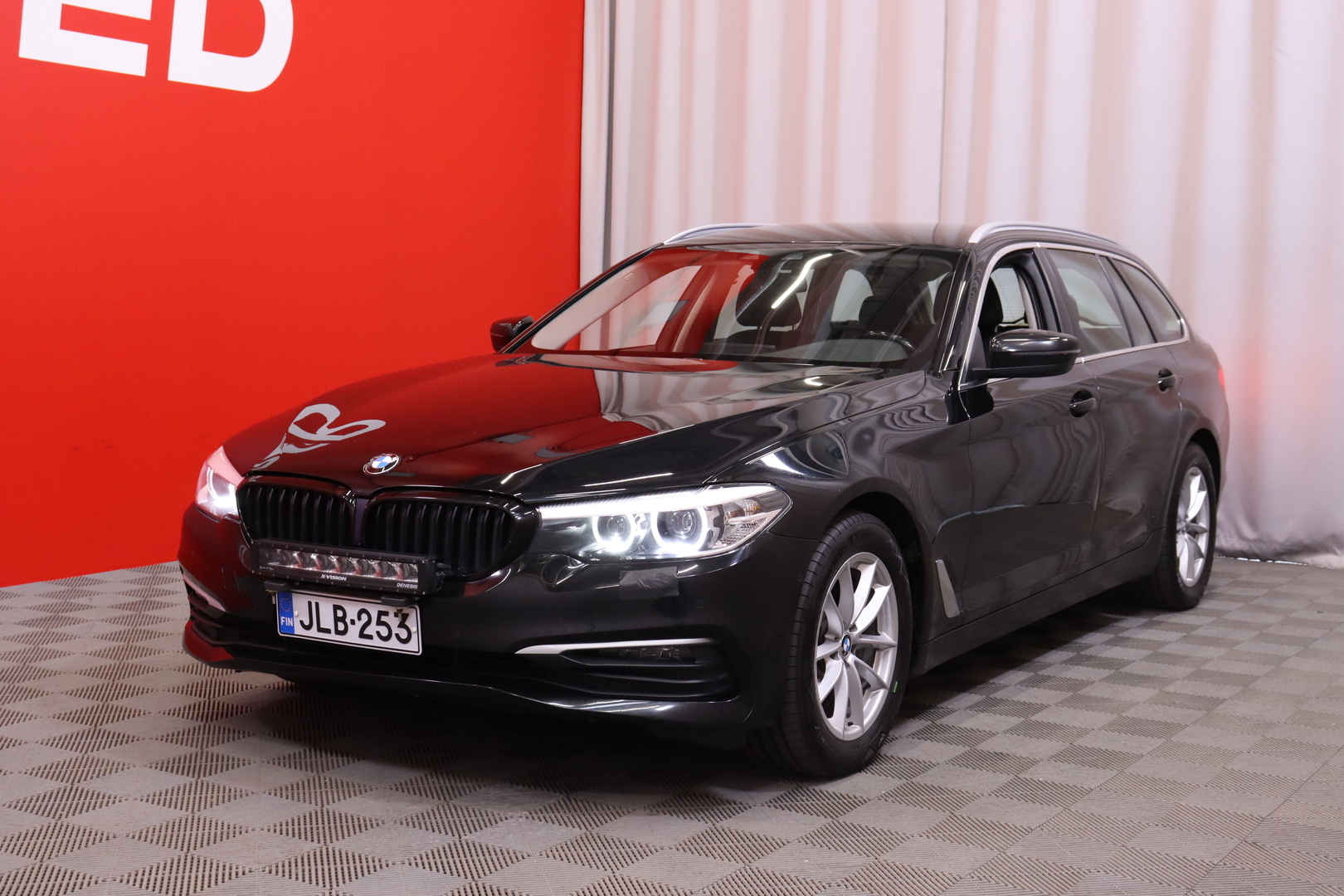 BMW - 520 - G31 Touring 520d A xDrive Business - Farmari